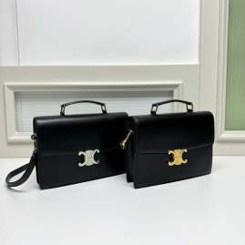 Picture of Celine Handbags _SKUfw225667087fw
